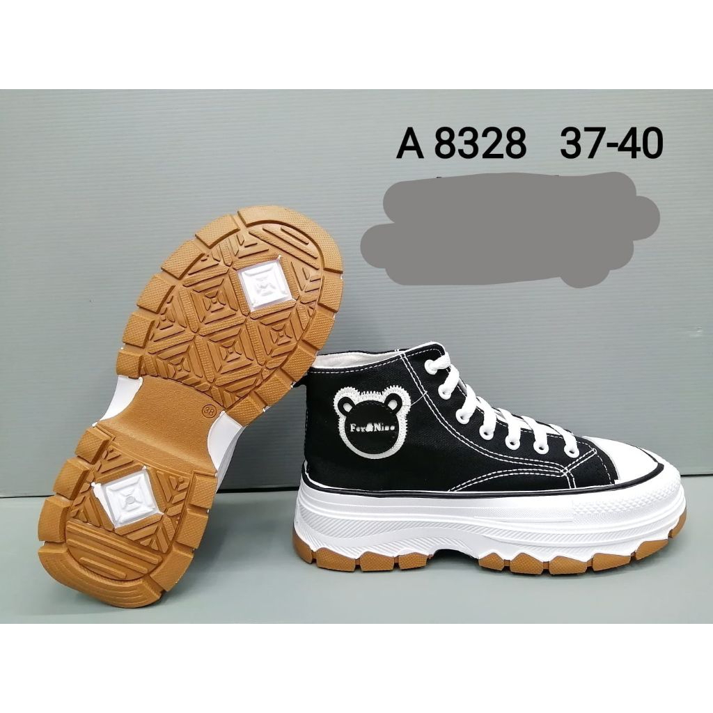SEPATU WANITA /SEPATU BOOT TALI HITAM PUTIH 8328