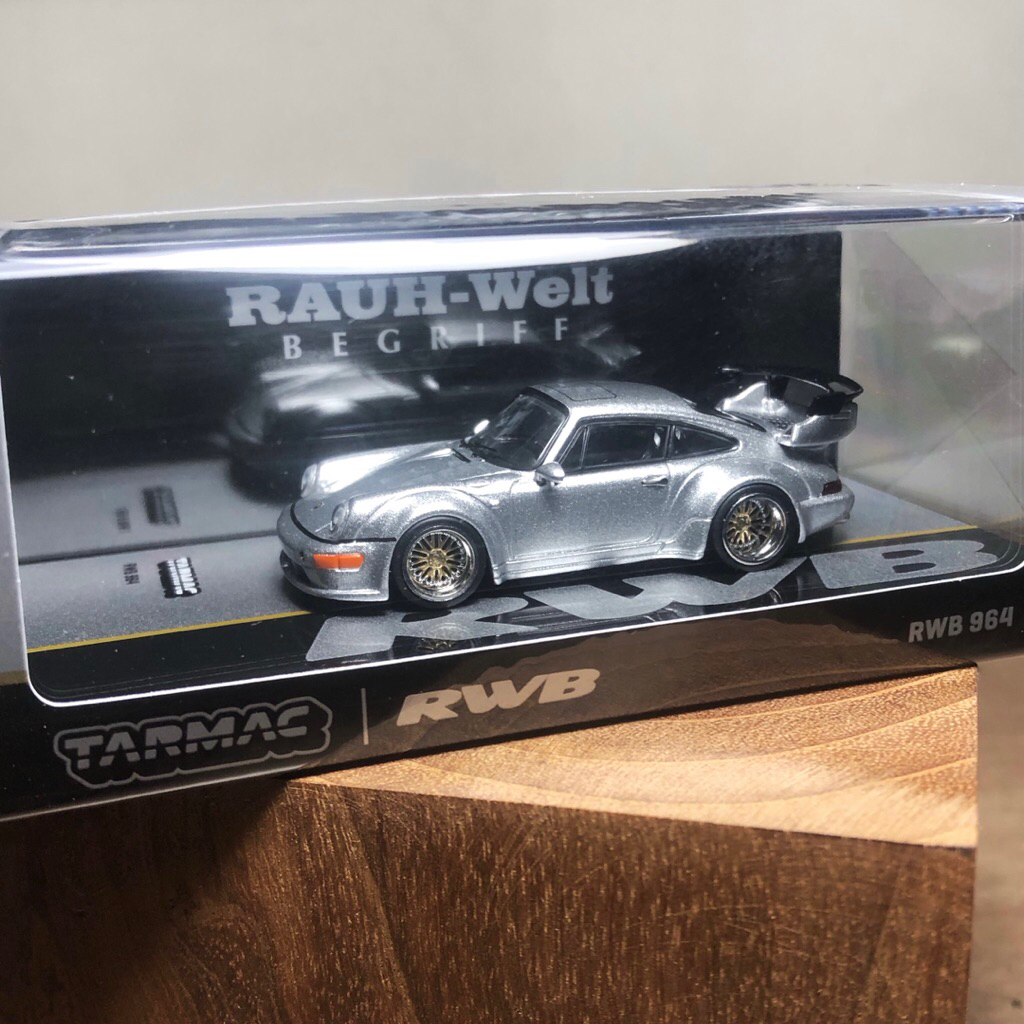 Tarmac Porsche RWB 964