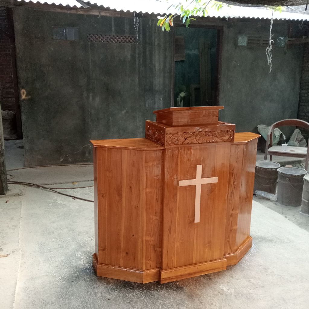 Mimbar Podium Gereja Minimalis Kayu Jati Perhutani Solid Mebel Furniture Jepara