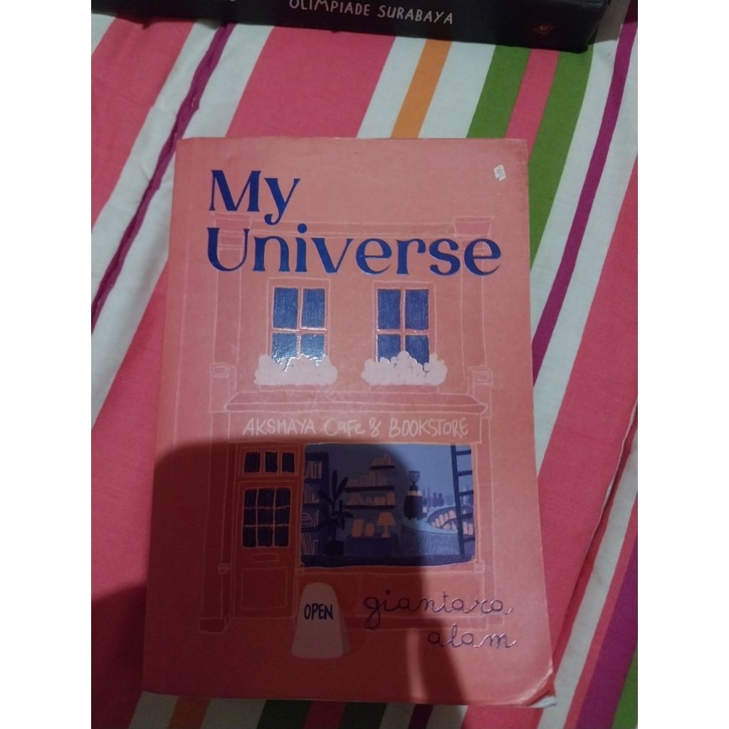 WTS NOVEL MY UNIVERSE (UNSEALED/PRELOVED)