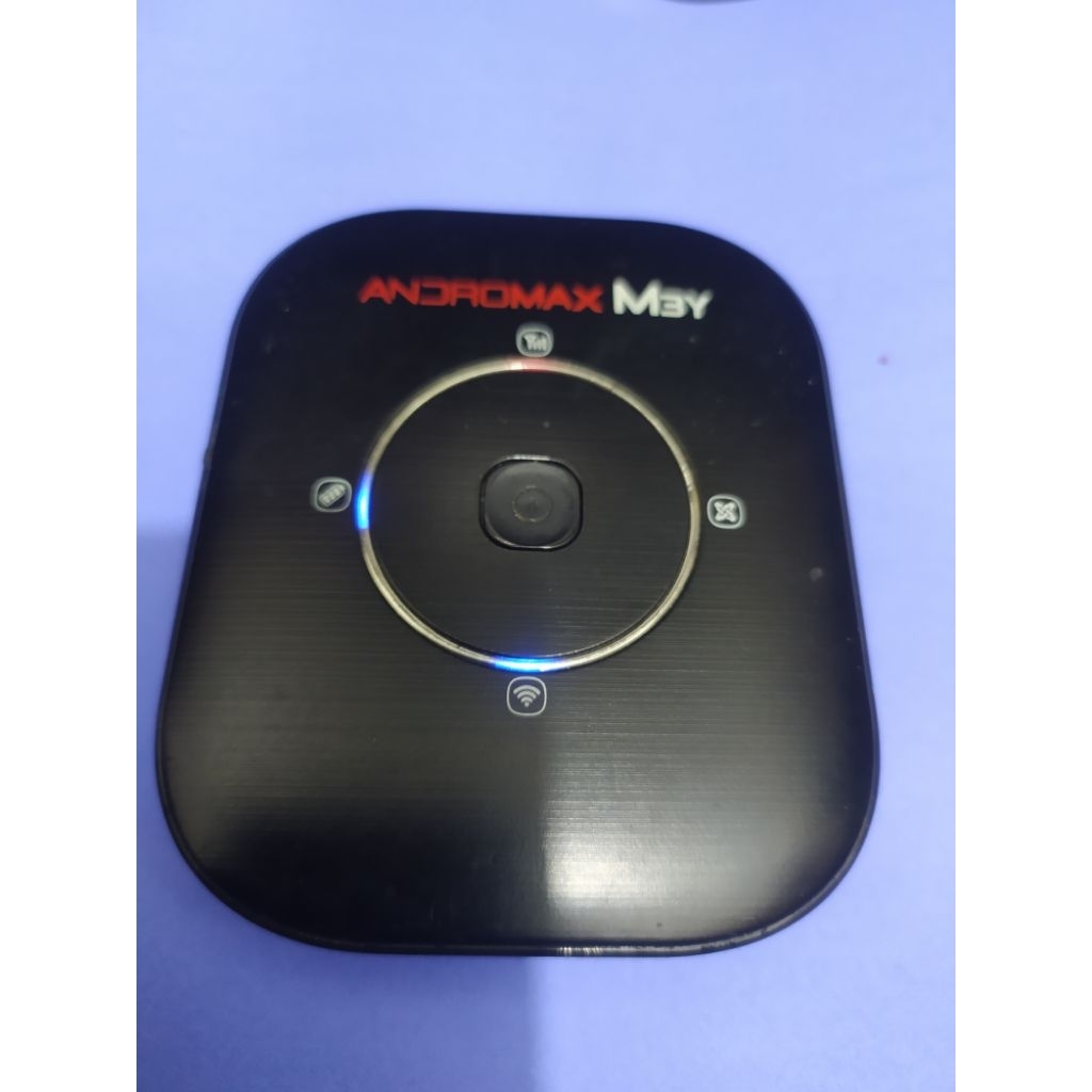 modem Andromax M3Y-E6BA second ORIGINAL belum di unlock minus gak ada engsel  SIM