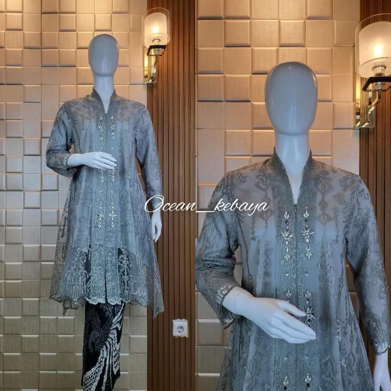 Kebaya Tunik Kartini Modern
