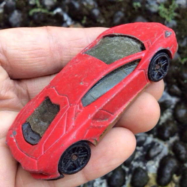 HOT WHEELS LAMBORGHINI MERAH BEKAS MURAH BAHAN KASTEM