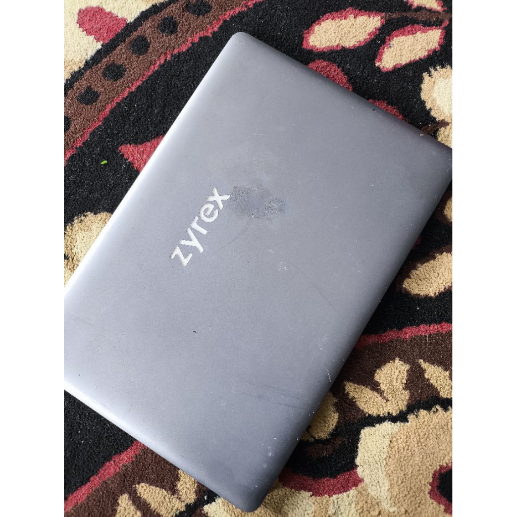 laptop zyrex
