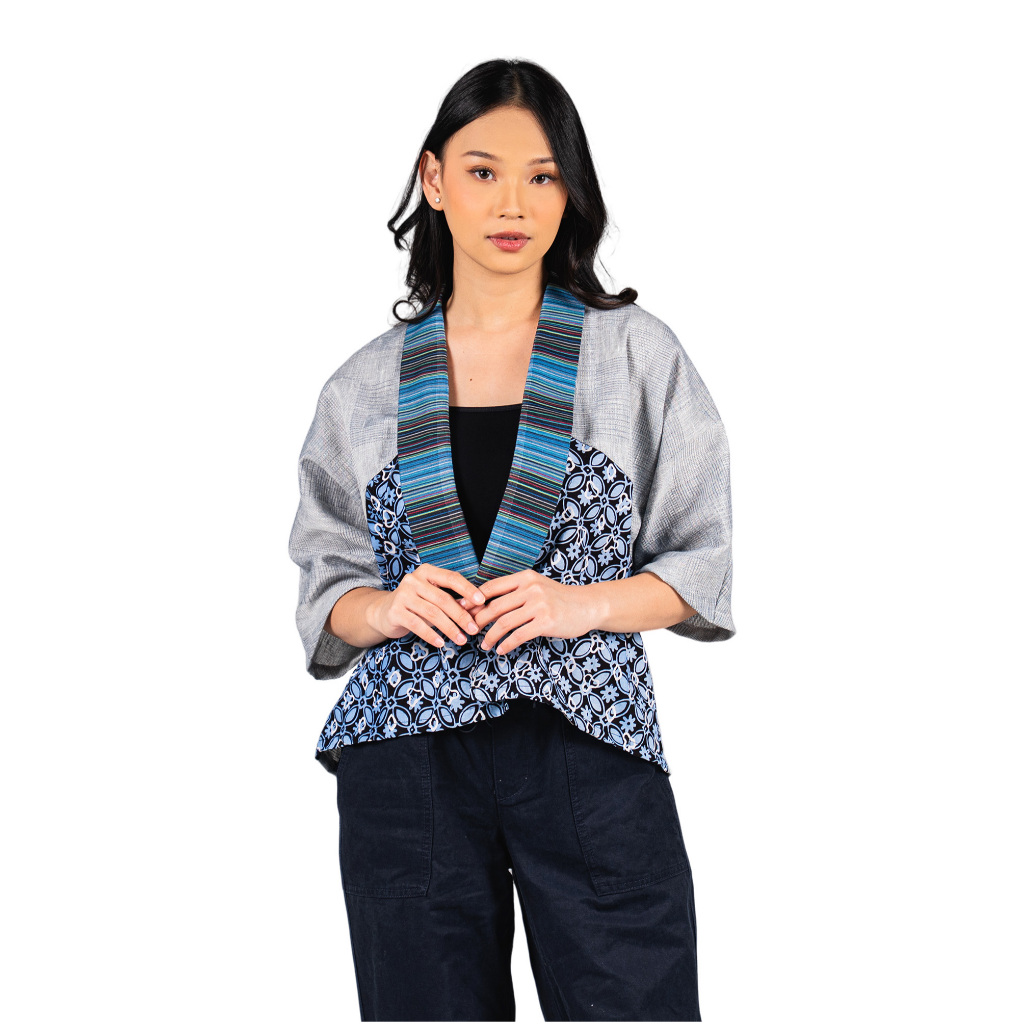 Blazer Batik Wanita - Atasan Batik - Bhatara Batik Lindsey - Outer Batik Modern Lengan Panjang