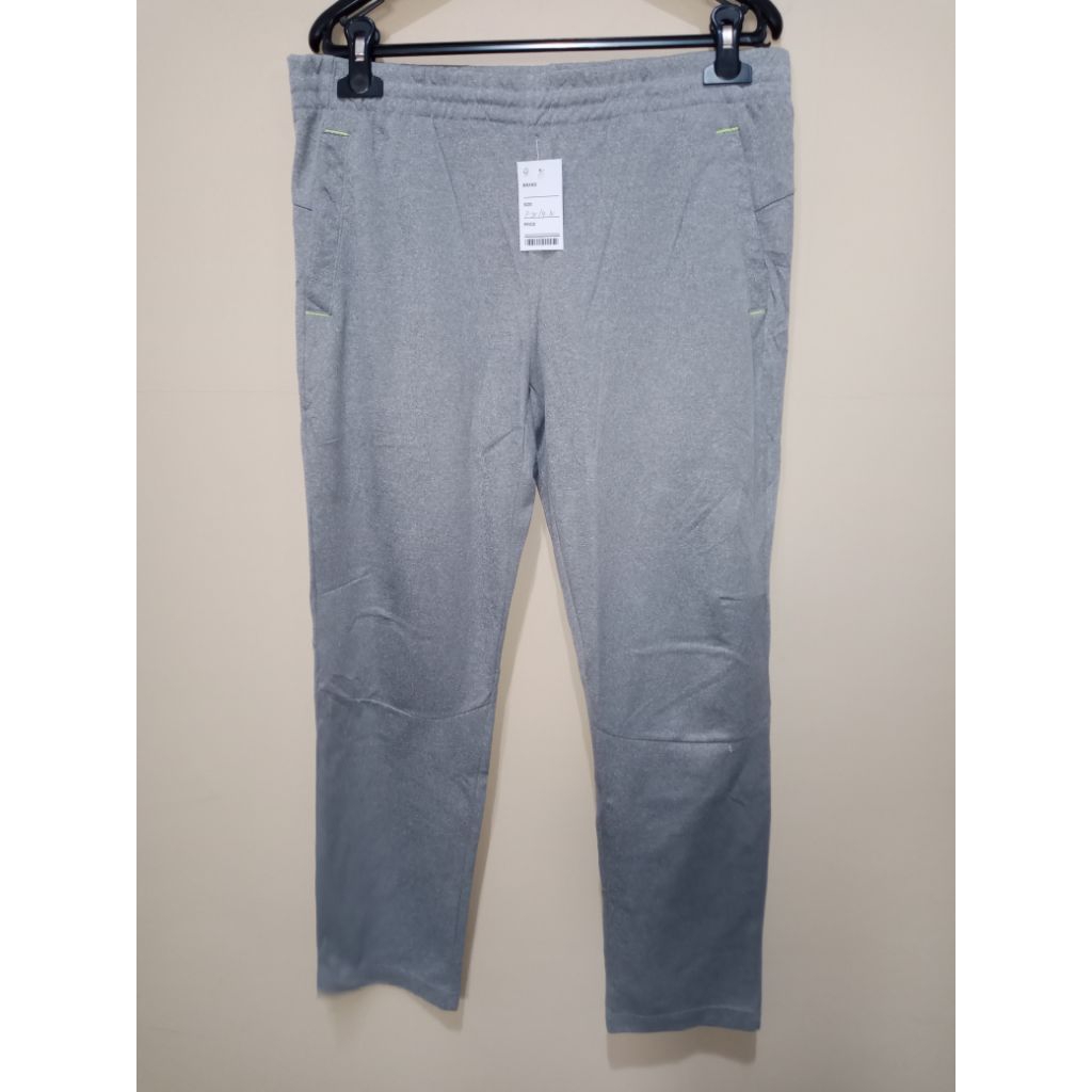 CELANA TRAINING PRELOVED