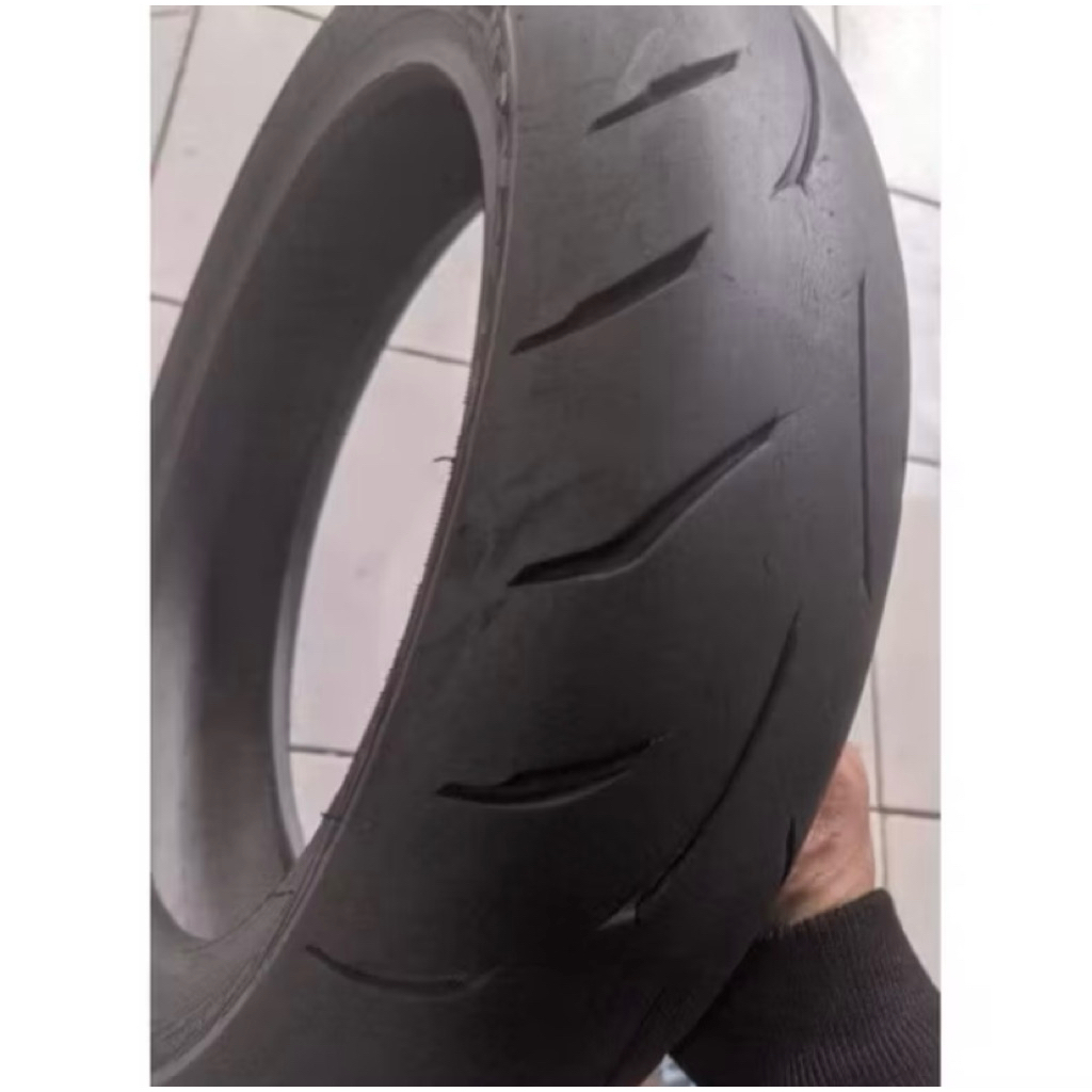 BAN MAXXIS VICTRA UK 120/70 RING 14
