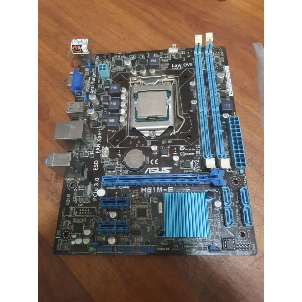 motherboard asus h61m-E i3 gen3 minus matot