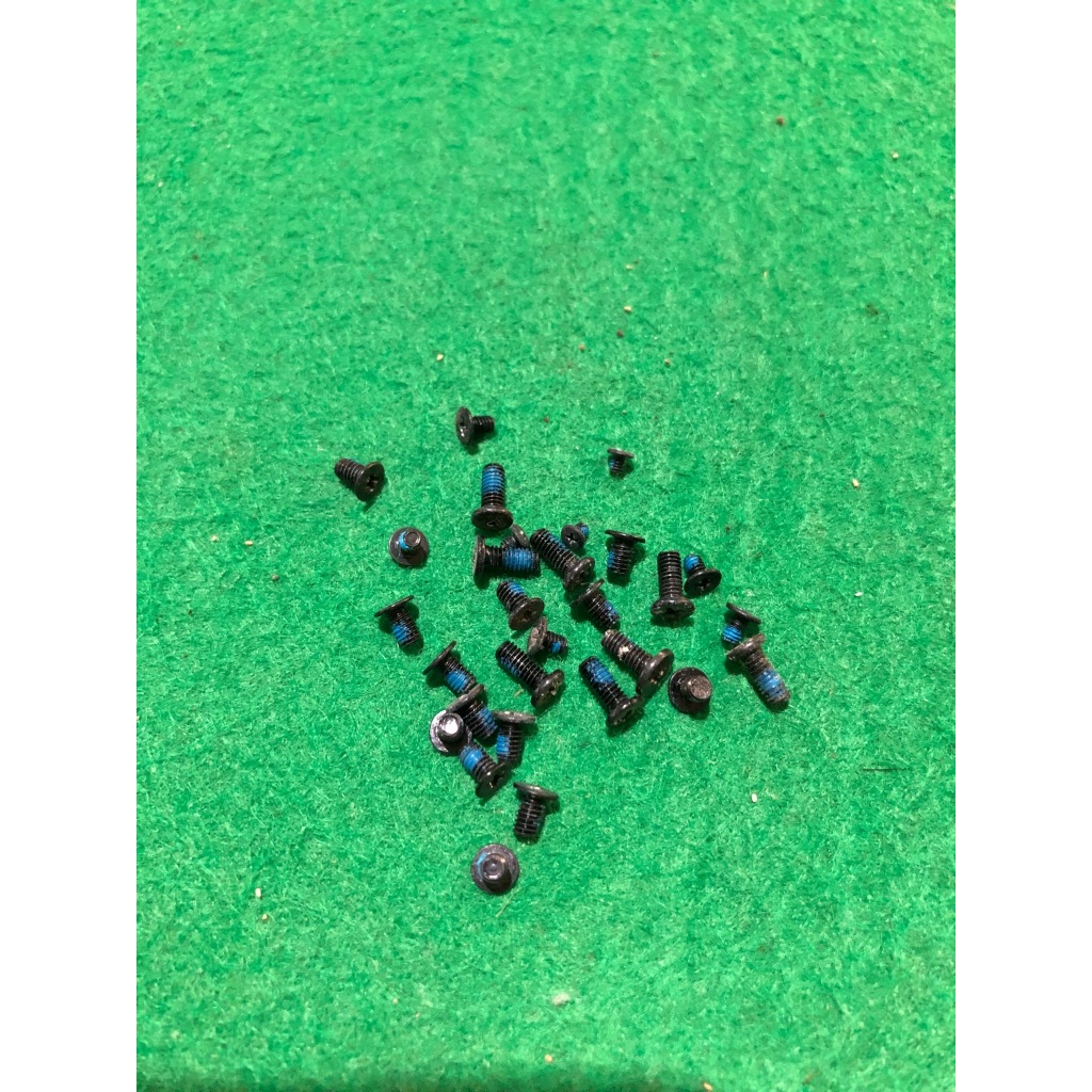 Baut Set Laptop HP 14 1000