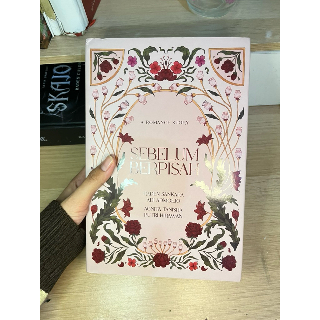 Preloved Novel Sebelum Berpisah HC SE