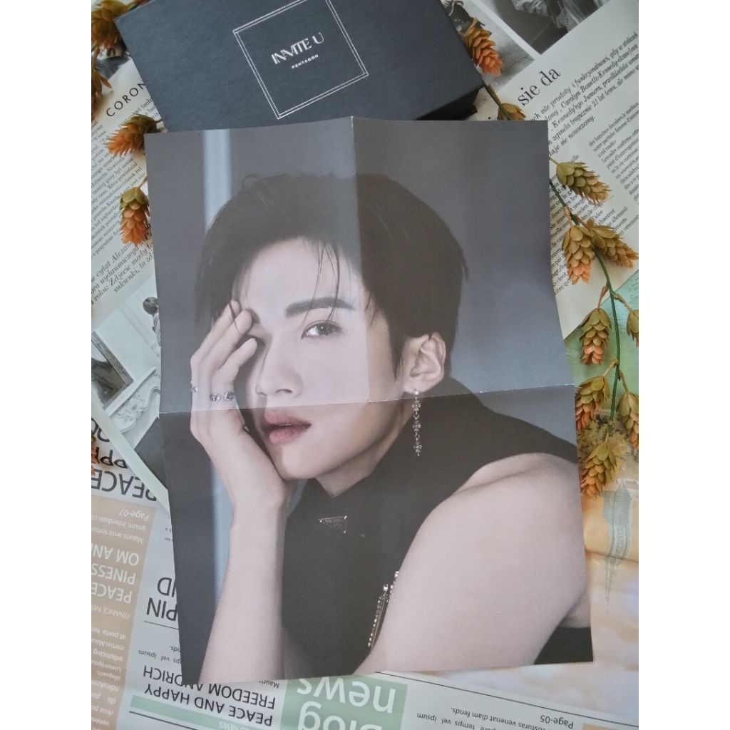 [OFFICIAL] Poster Yanan Pentagon from Album Invite U