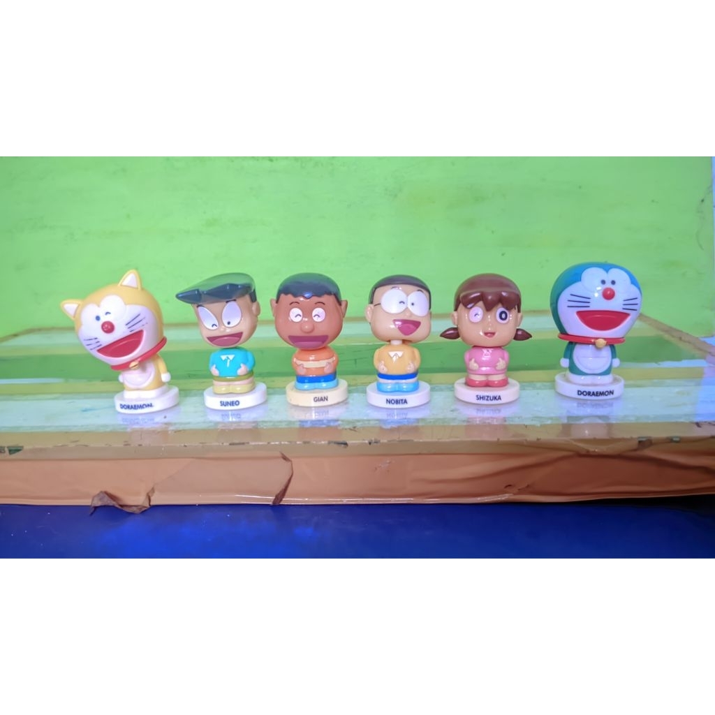 Doraemon 6 Pcs Kidzu Bento