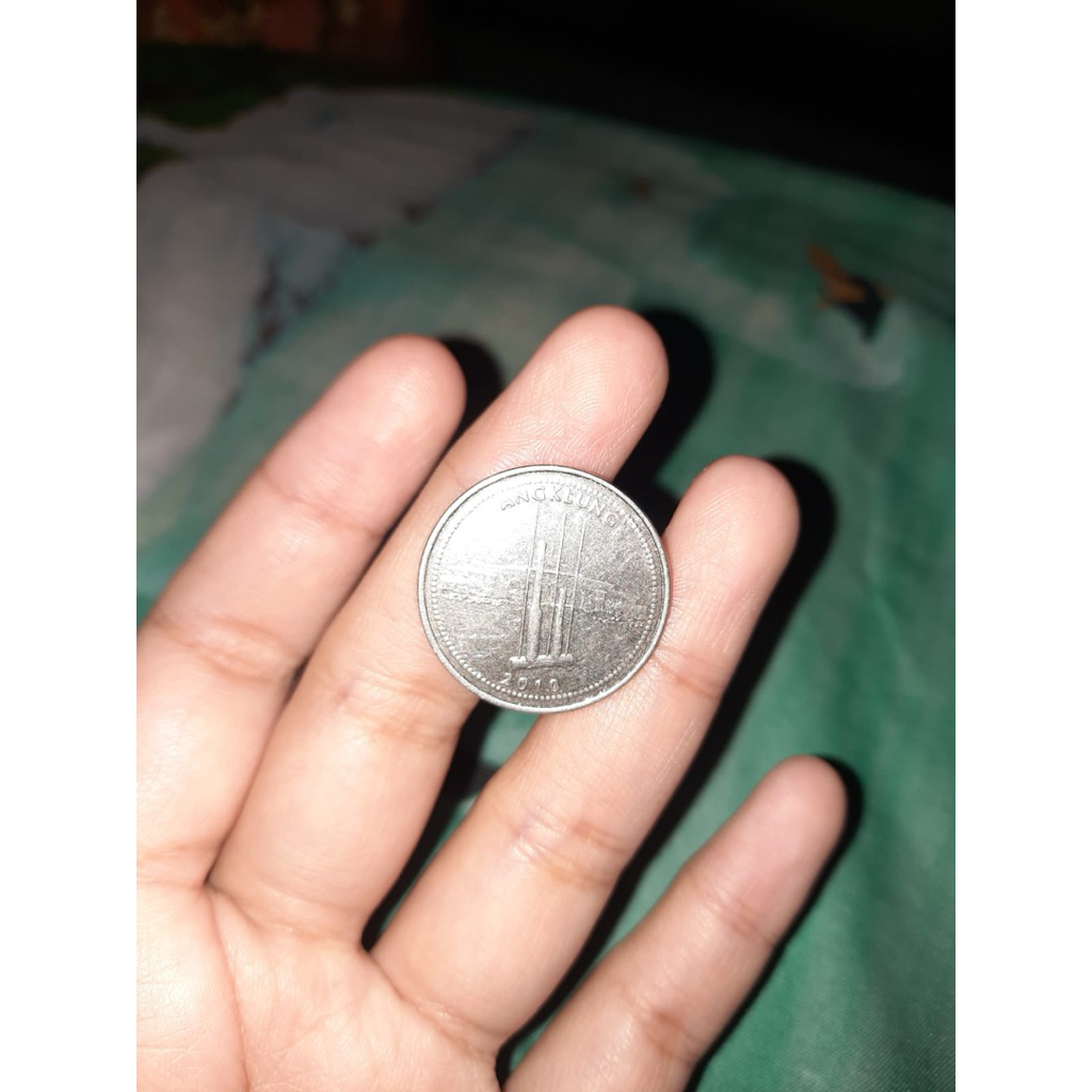 uang koin 1000 angklung tahun 2010