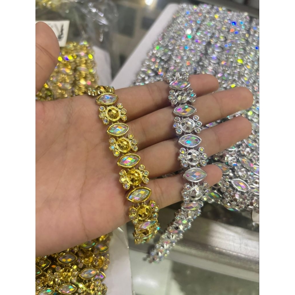 [ROLL] Aplikasi Payet Rangkai Jahit Model Daun Mata Baru