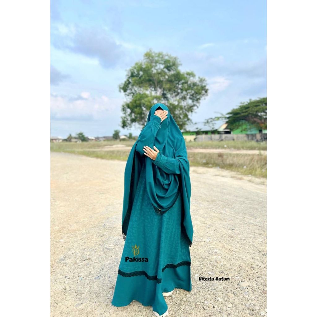 Pakissa matt wolfis silky mix embos DUta Busana