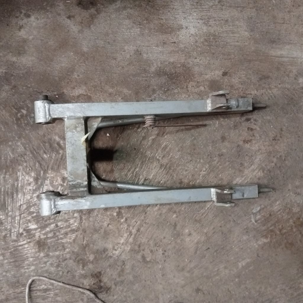 arm supertrek bekas fizr