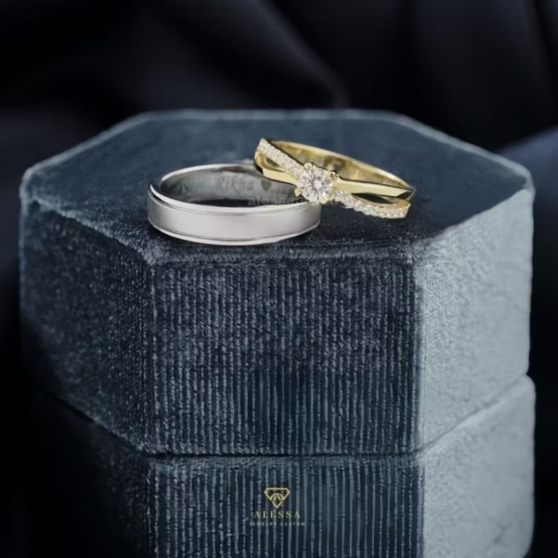 Cincin Couple Emas Putih 5% & Palladium 5% (laser nama)