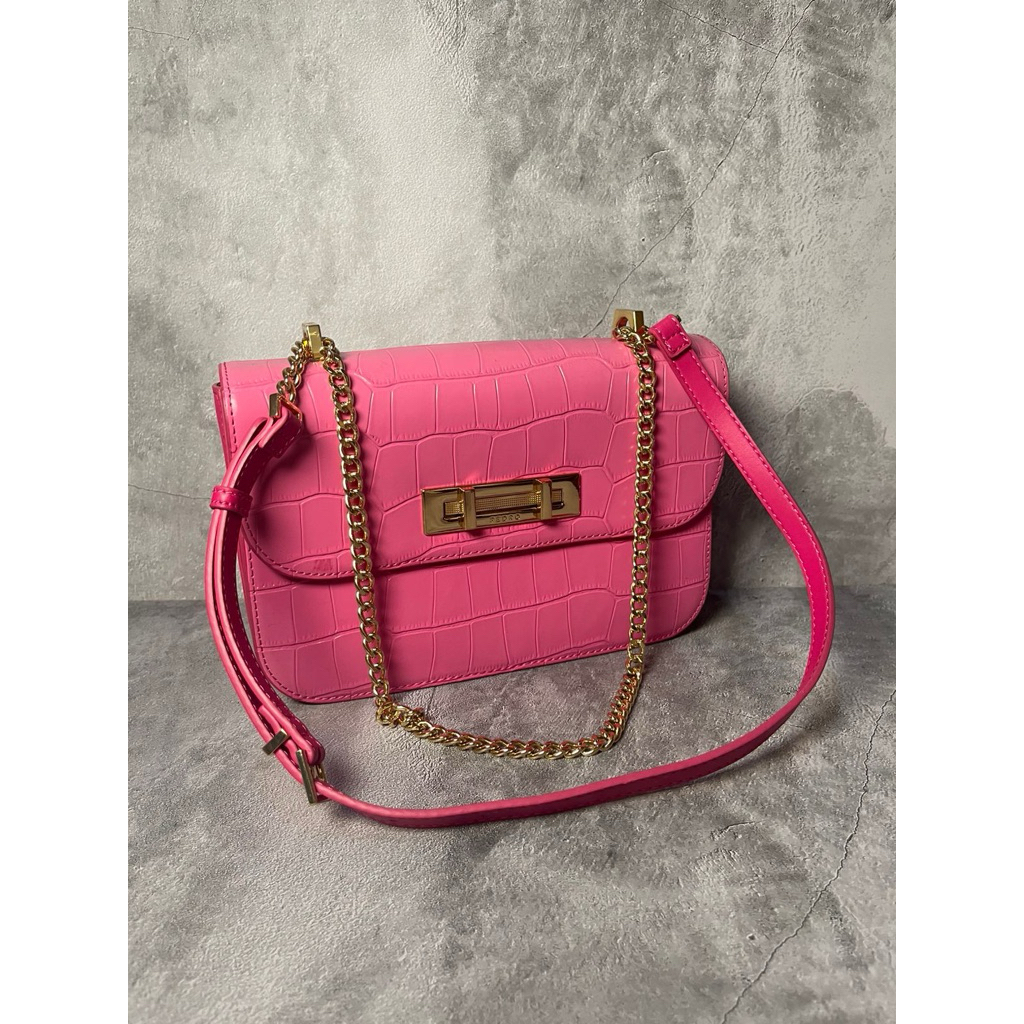 Pedro Shoulder Bag - Pink (100% Original Store)