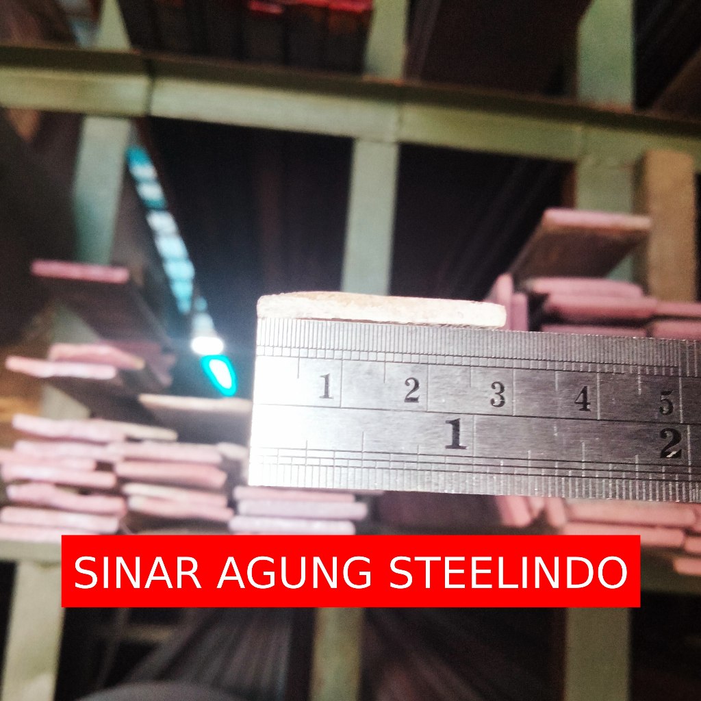Plat Strip 3mm x 30mm x 6m Besi Plat Strip