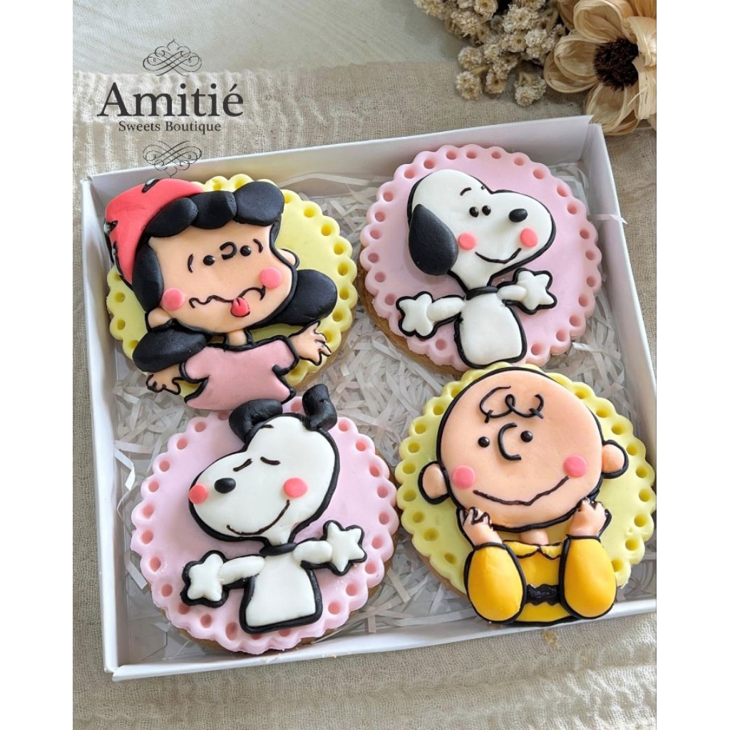 Snoopy and Friends Cookies Deco isi 4 /  Cookies Hampers / Birthday Gift / Birthday Hampers / Kukis 