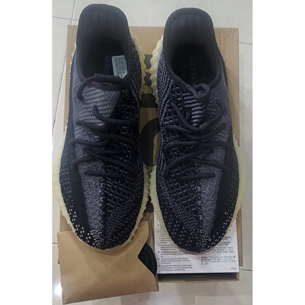 PRELOVED YEEZY BOOST 350 V2 CARBON SIZE 41 1/3