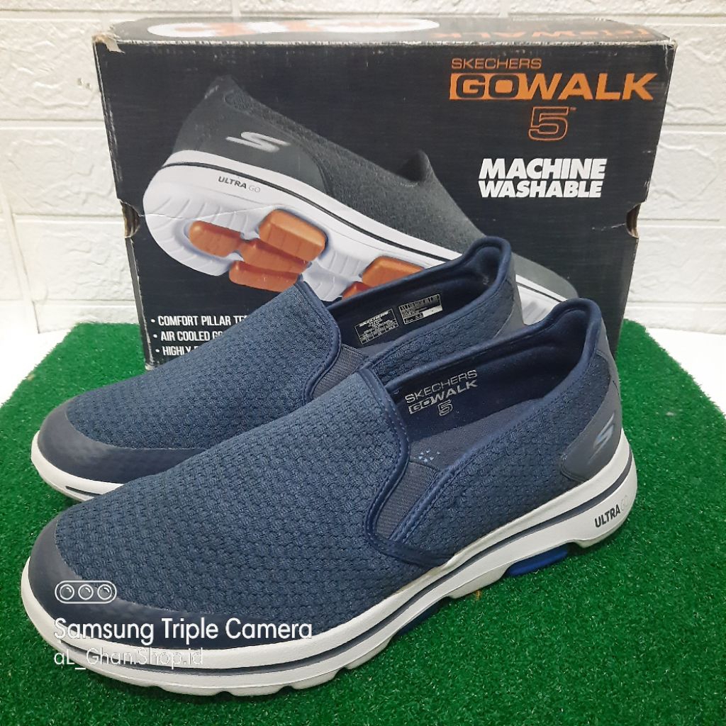 Sepatu Slip On Skechers GO WALK 5 APPRIZE 55510 NVY Men Original