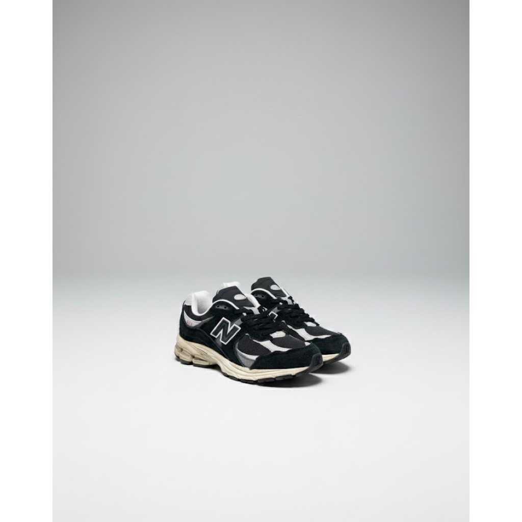 NB 2002r PROTECTION BLACK