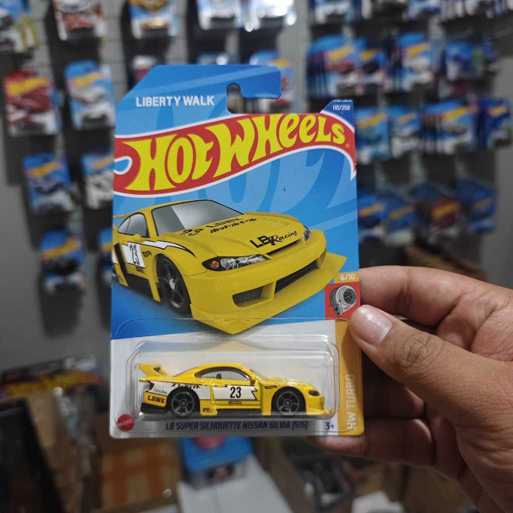 Hot Wheels LBWK Nissan Silvia S15 Kuning