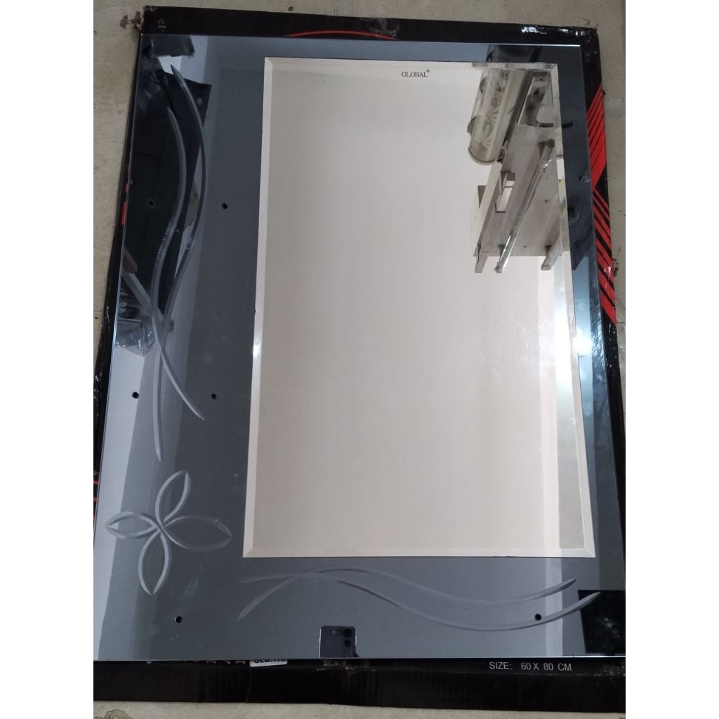 Cermin Global 60 x 80