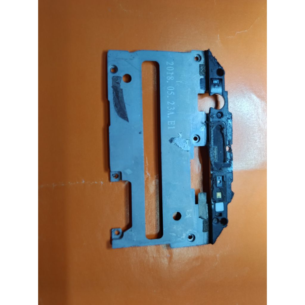 Tutup mesin Black Shark