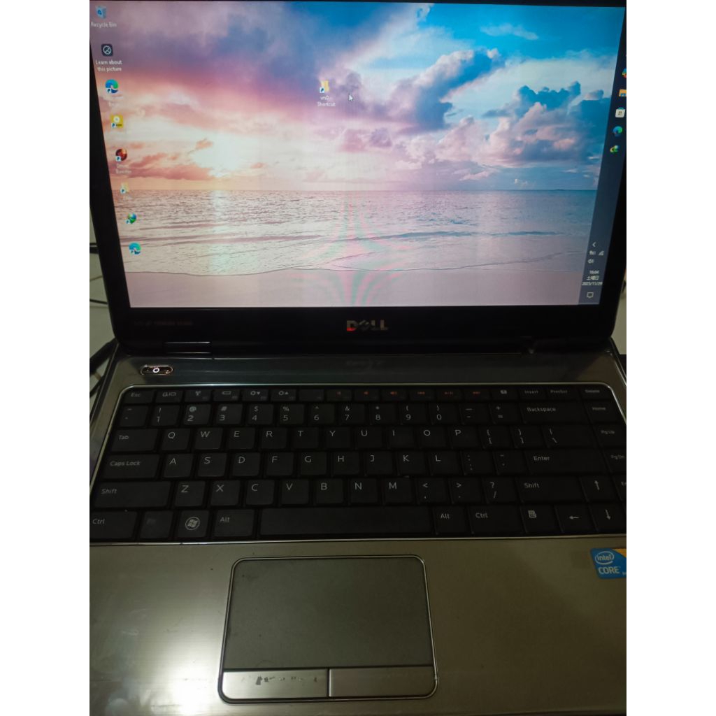 Laptop dell n4010 i3 vga ati radeon hd 5000 series