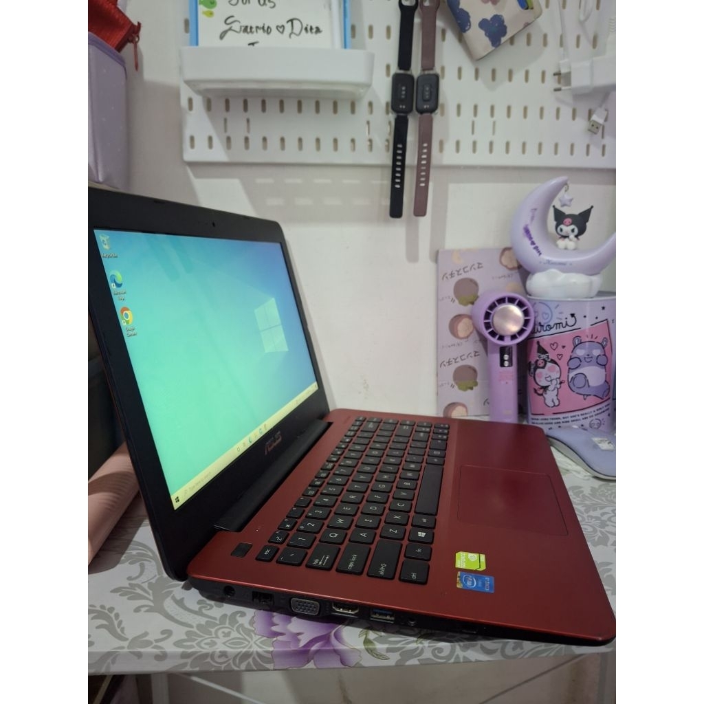 ASUS A455L INTEL CORE I3 50005U RAM 8GB SSD 240GB NVIDIA 930M