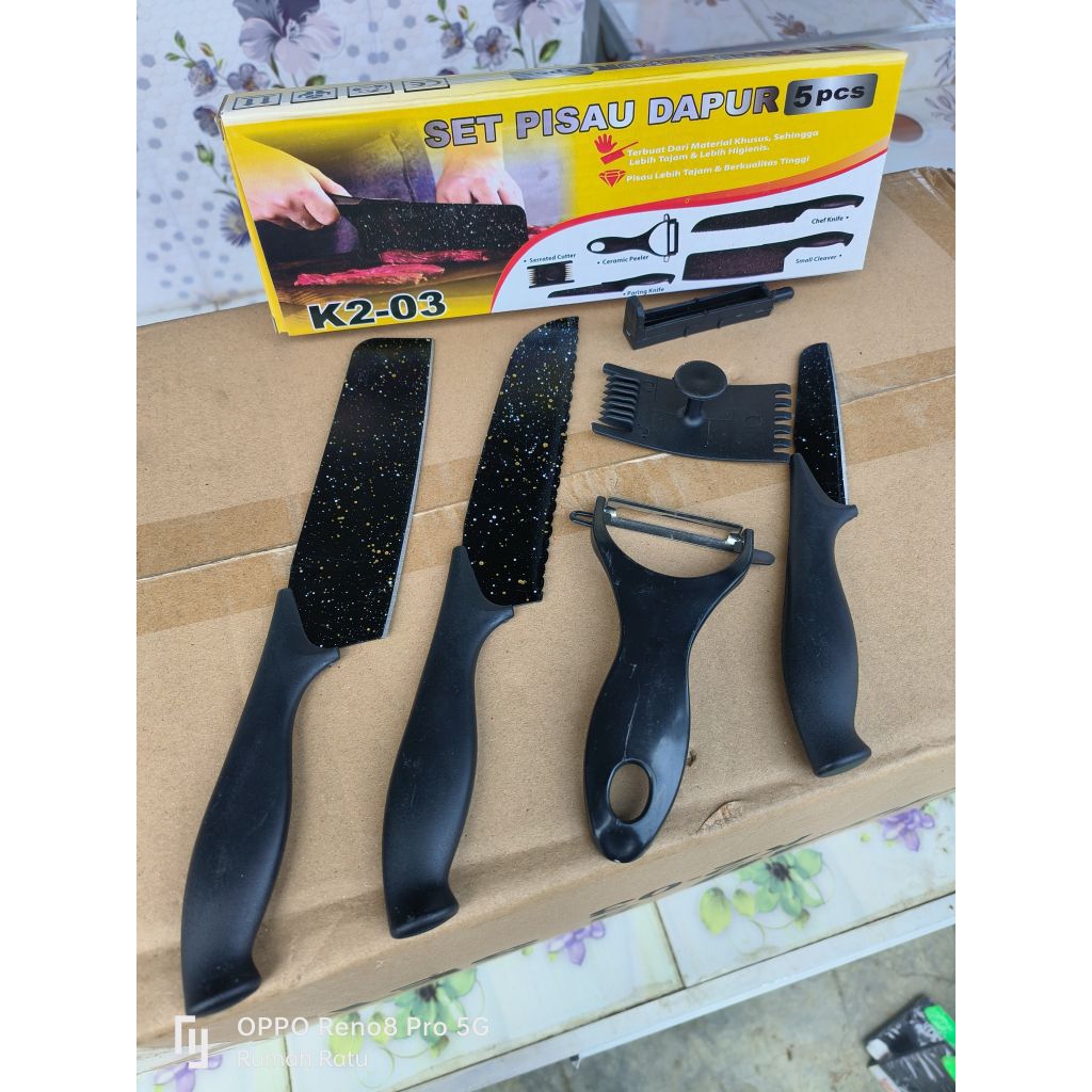 Set pisau dapur hitam