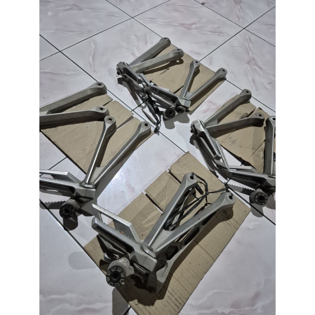 postep belakang cbr facelift