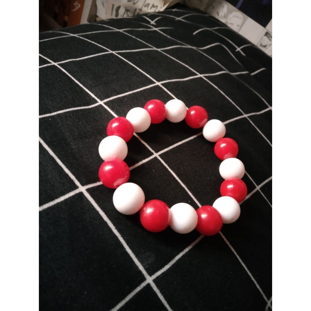 gelang kyo shoma zodiak anime fruits basket