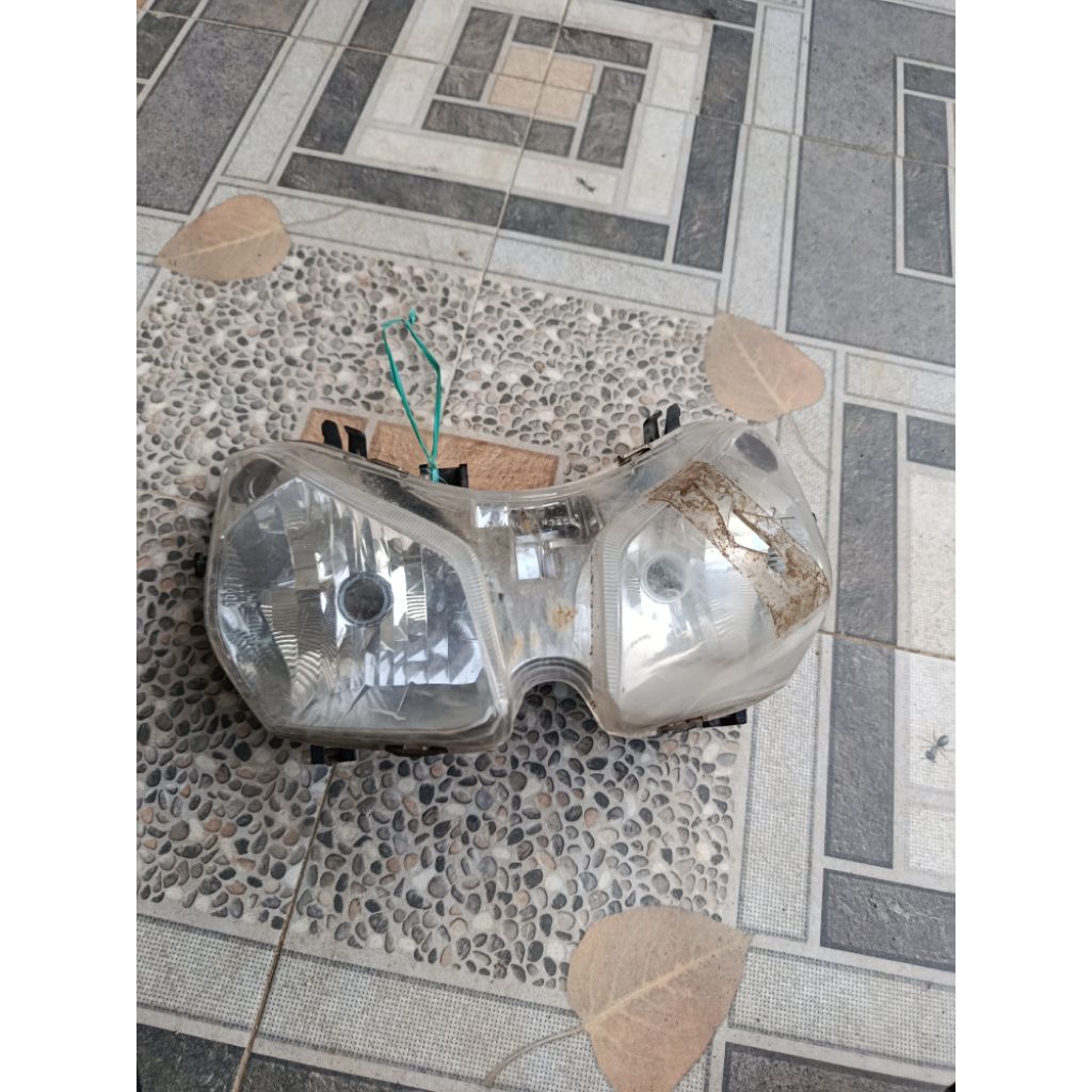 reflektor honda vario 110 karbu original