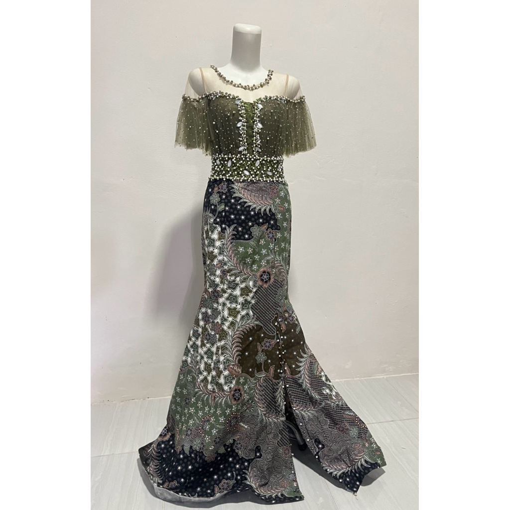 PRELOVED GAUN SINGER // GAUN PENYANYI