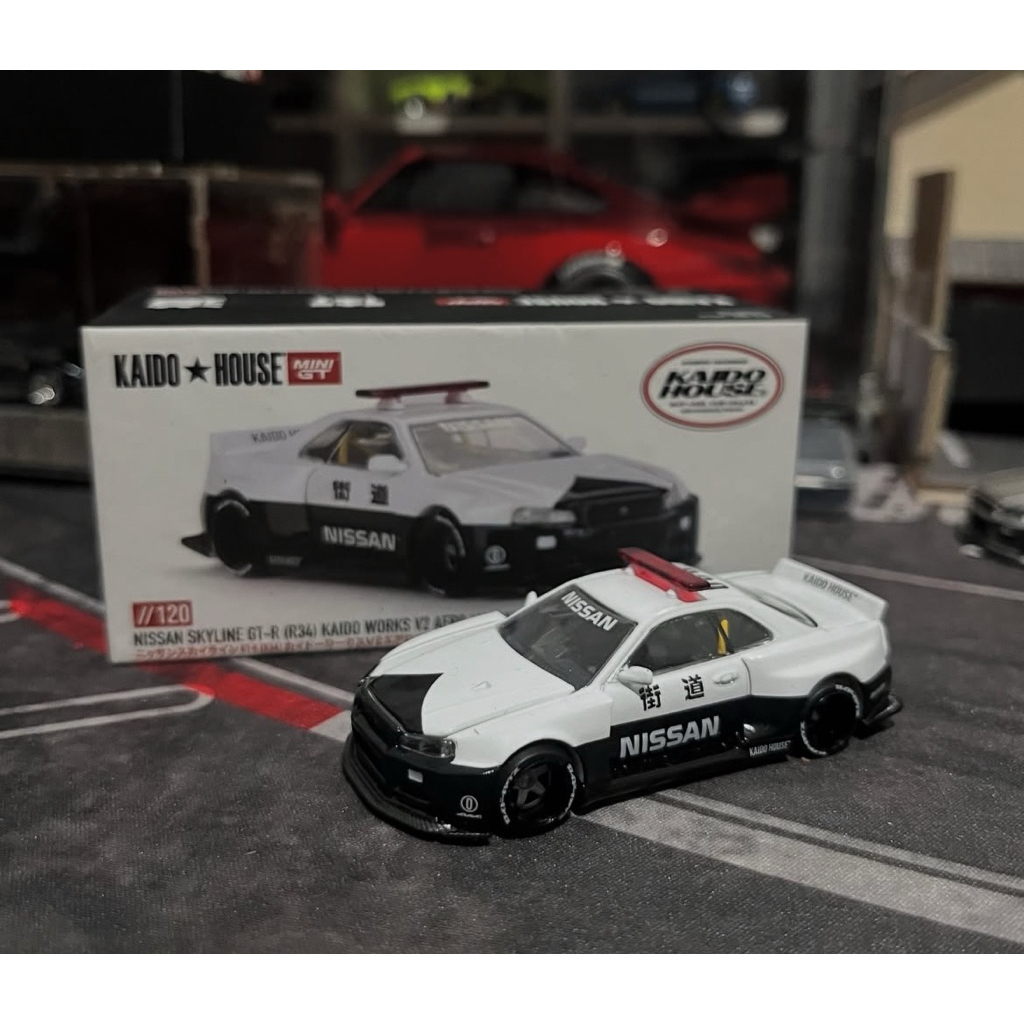 Kaido House R34 Police