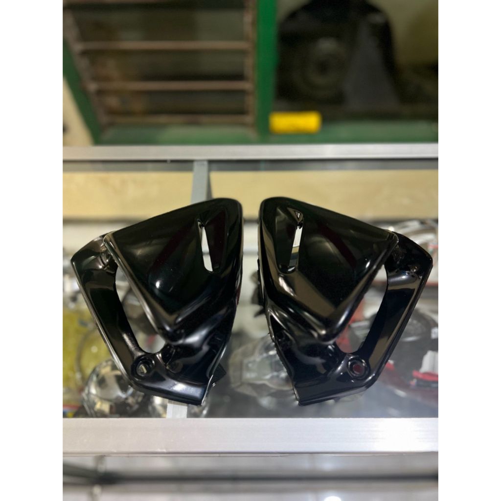 kupingan tangki Honda Tiger lama cover sayap kupingan tiger lawas kanan kiri warna hitam