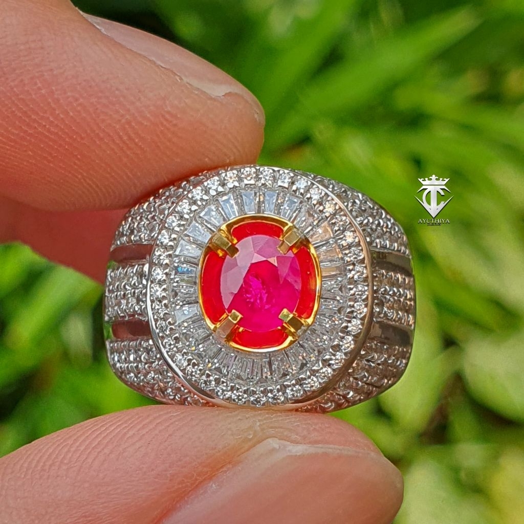 Batu Permata Natural Red Ruby Burma Myanmar 0.82 Ct GRI Lab Memo