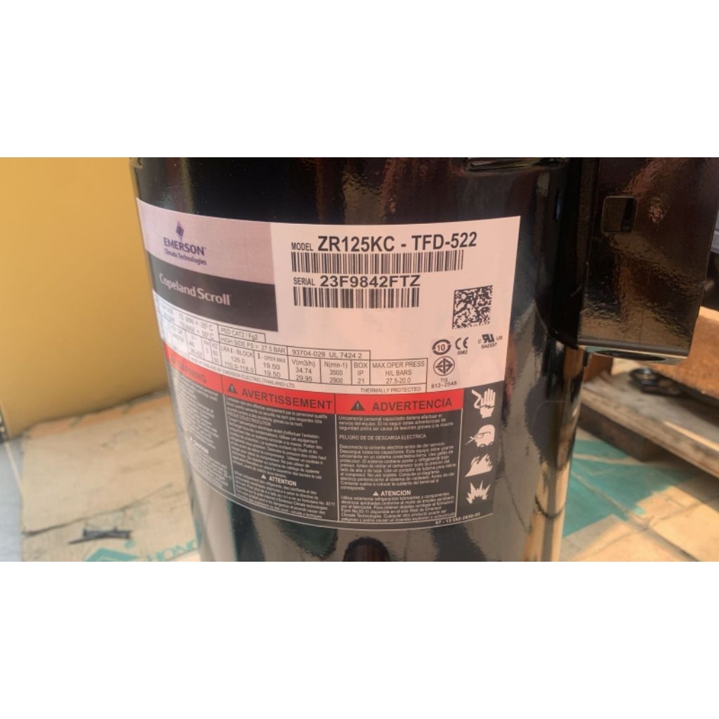 Kompressor Pendingin Copeland Scroll ZR125KC-TFD-522. ZR125