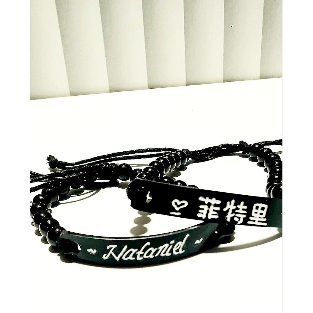 Gelang akrilik tali hitam Ukir nama custom
