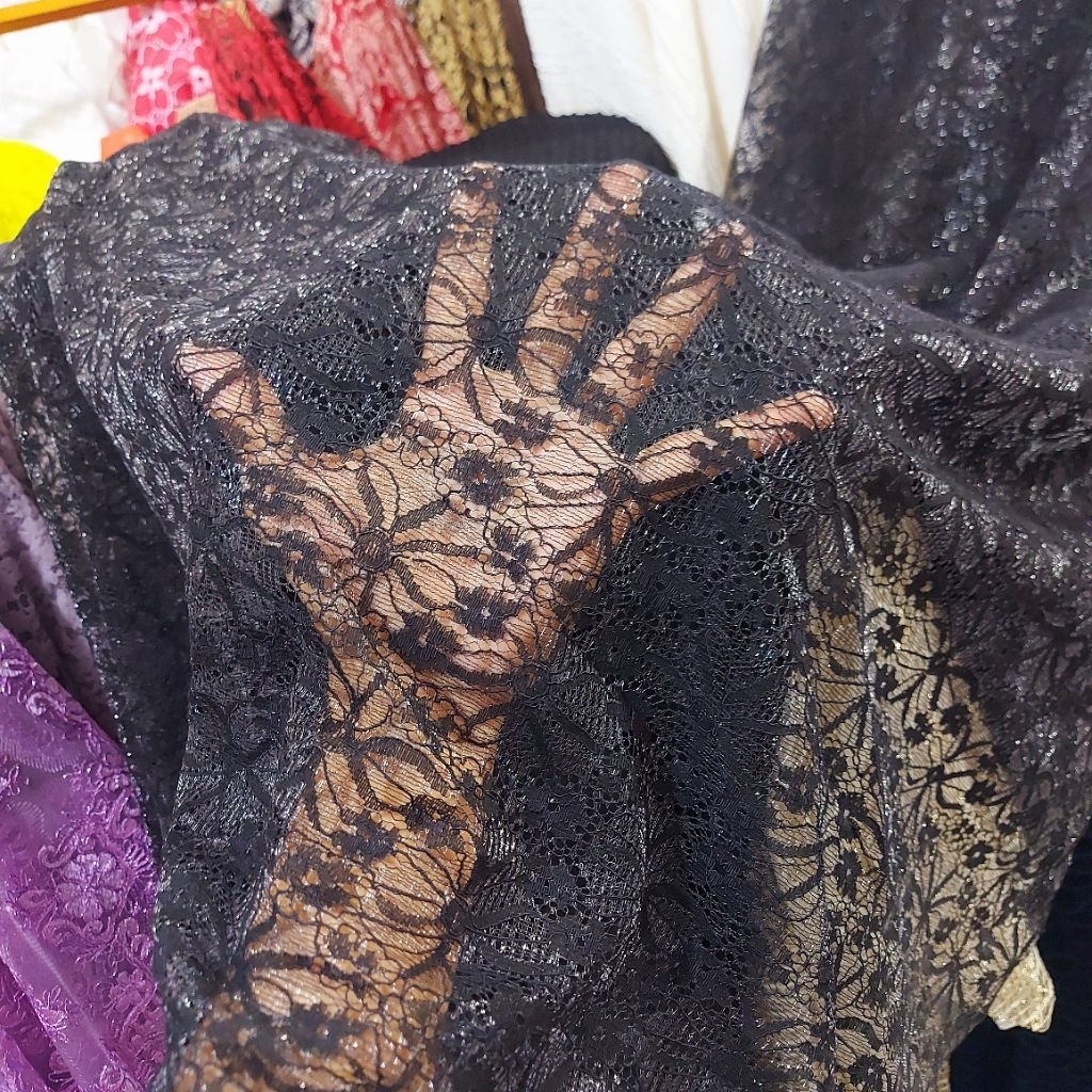 kain brokat premium  - kain brokat luxury  - kain brokat kebaya  - kain brokat meteran ( hitam) dr