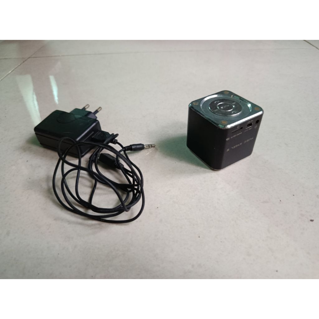 Speaker Mini Portable Music Angel II