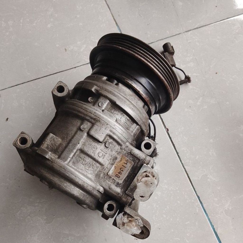 kompresor AC KIA Carens 1