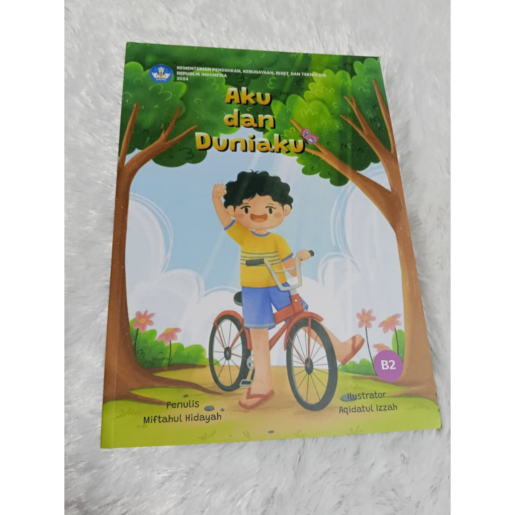 Aku Dan Duniaku