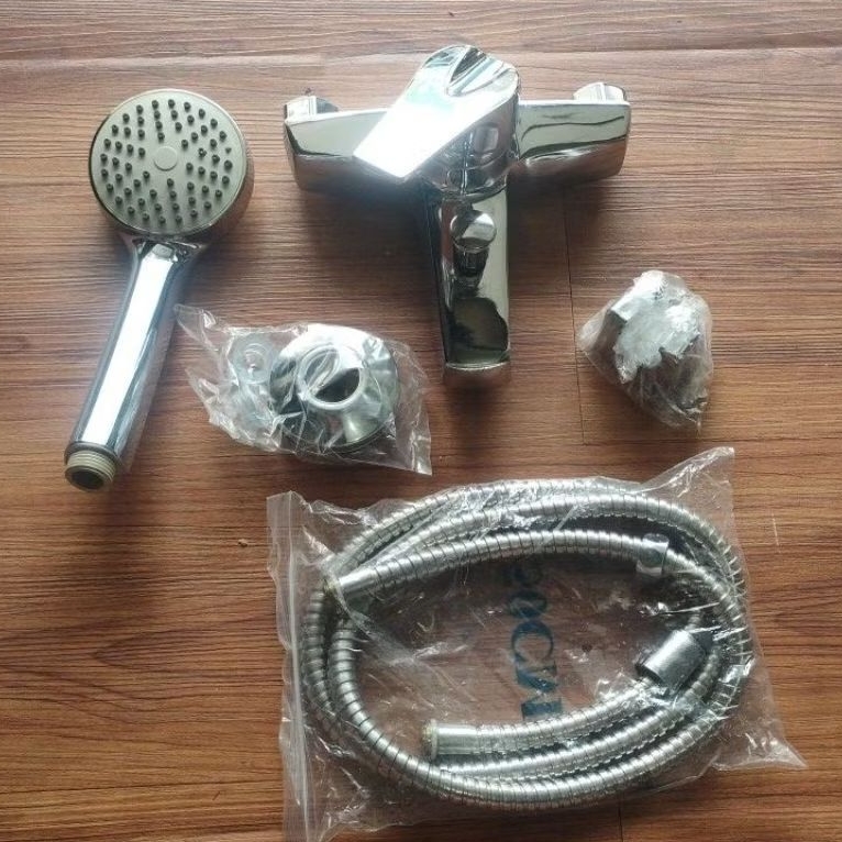 KRAN PANAS DINGIN SET PLUS SHOWER