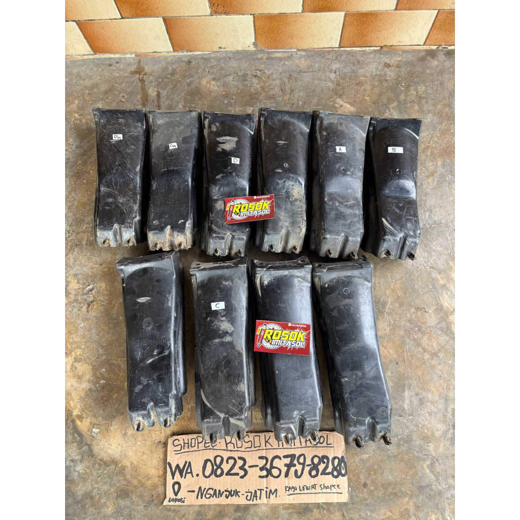 sambungan spakbor belakang gl100 atau atom spakbor belakang gl100 original bawaan montor