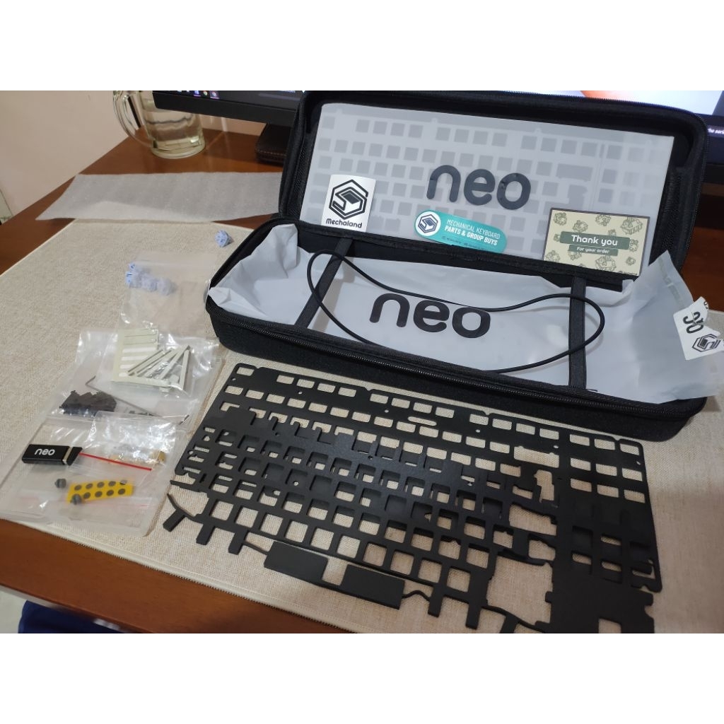 Keyboard Neo80 WKL Navy Trimode