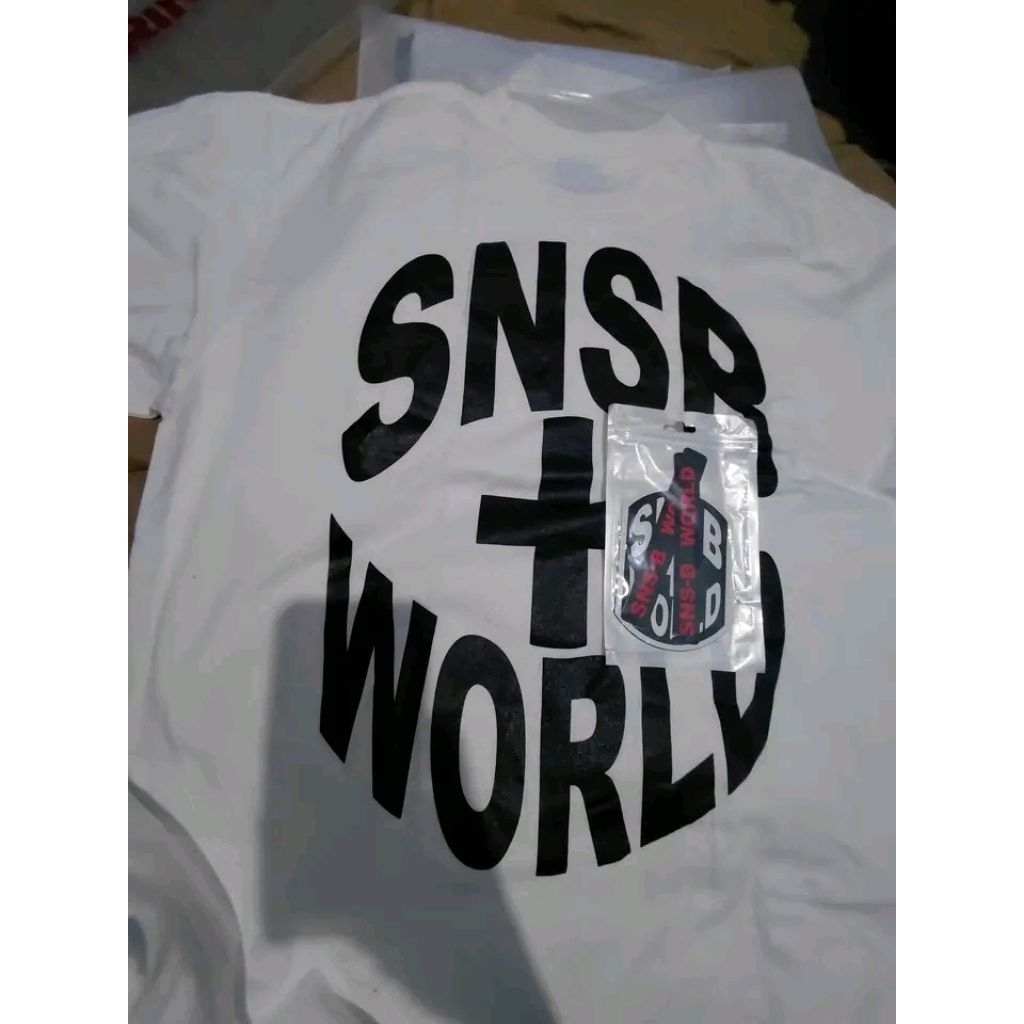 T-SHIRT SNSB WOLRD